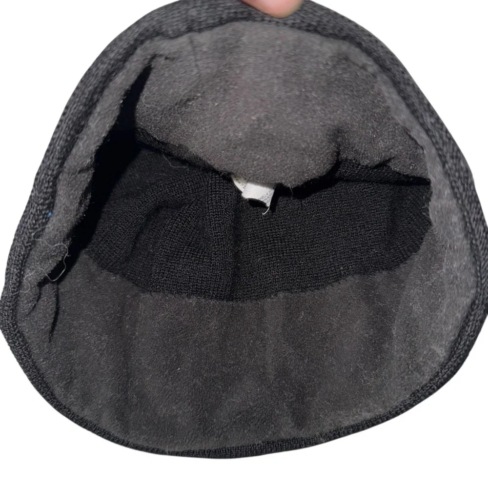 The North Face‎ Black Knit Beanie with Gray Stripes merino blend